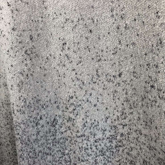The Limited Gray Sparkly Sweater Size M NWT - Picture 4 of 6